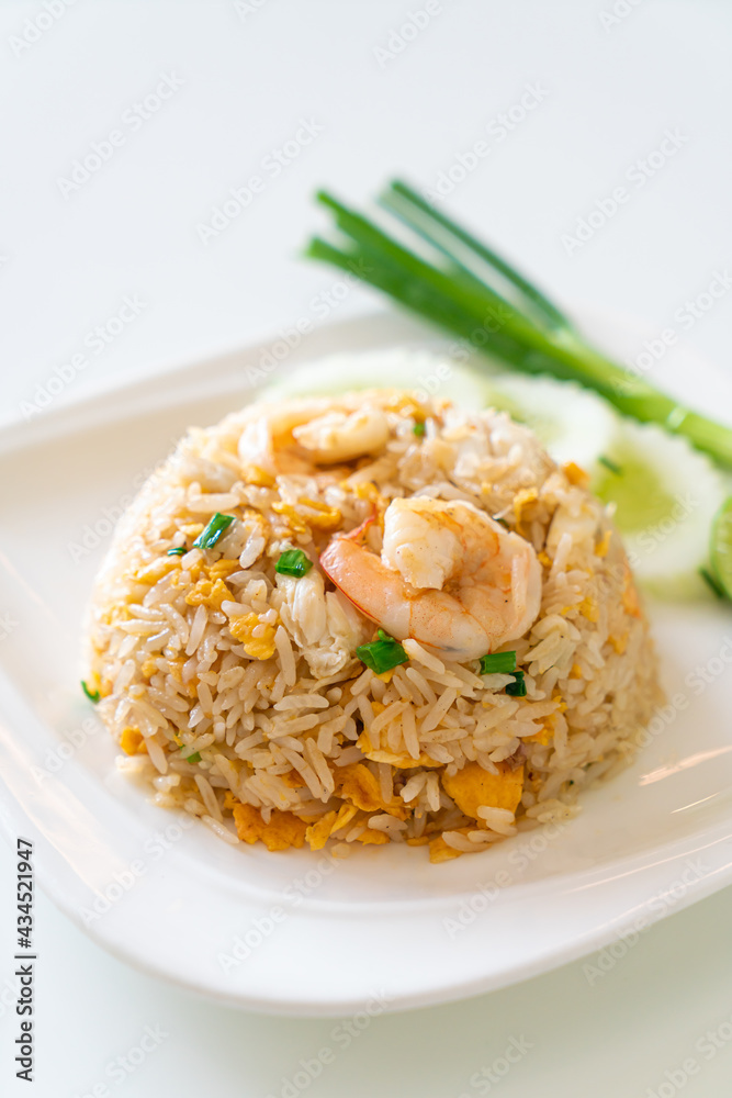 shrimps and crab fried rice shrimps and crab fried rice