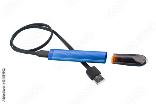 Electronic cigarette with the ability to recharge, included usb cord, removable cartridges, isolate