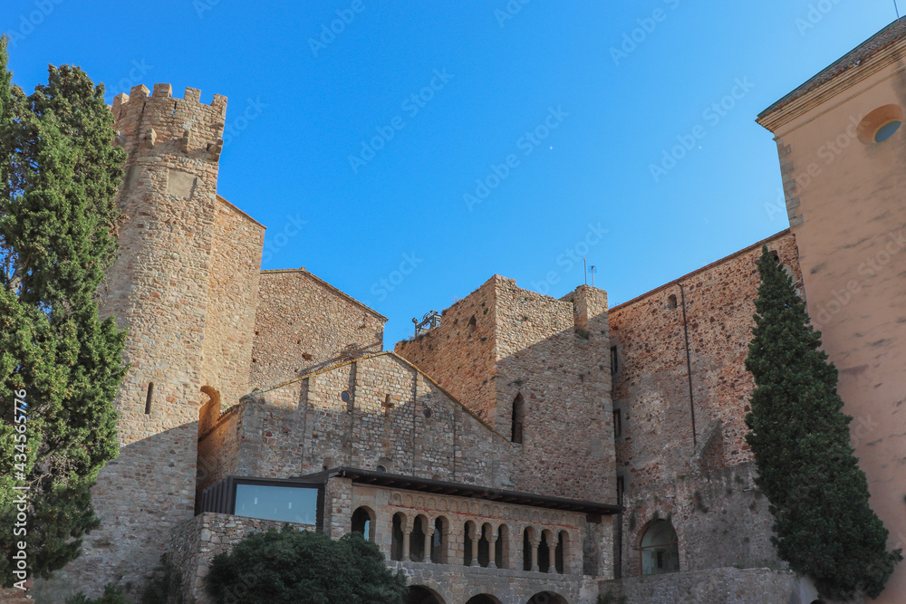 Espagne - Monastère forteresse de Sant Féliu de Guixols