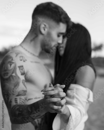 AMOR