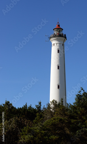 Leuchtturm und Stranddünen auf Holmsland Klit Jütland