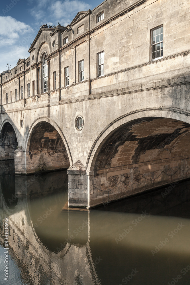 Pulteney Bridge, designed by Robert Adam Pulteney Bridge, designed by Robert Adam