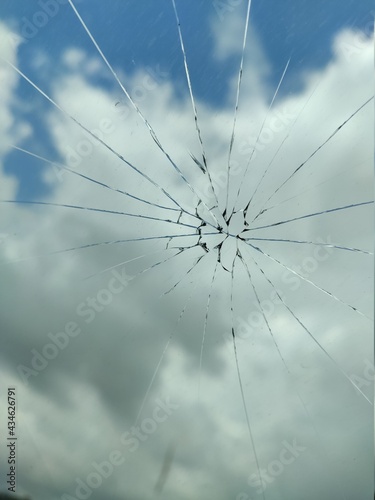 cracked car windshield