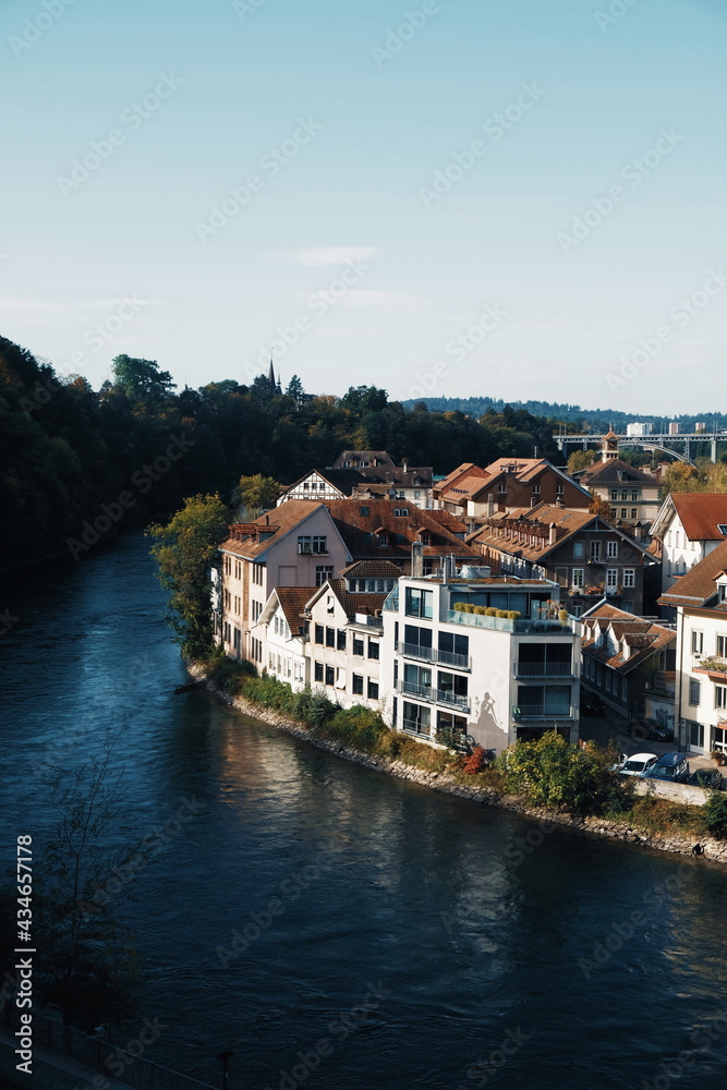 Fototapeta premium houses on the river