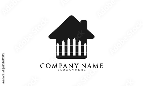 House fencing simple logo