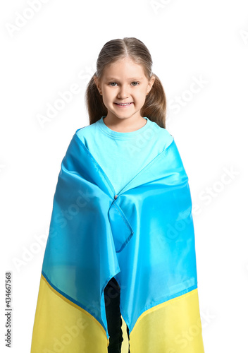 Little girl with the flag o...