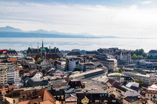Vue sur la ville de Lausanne depuis le haut du clocher de la cathédrale de Lausanne (Canton de Vaud, Suisse)