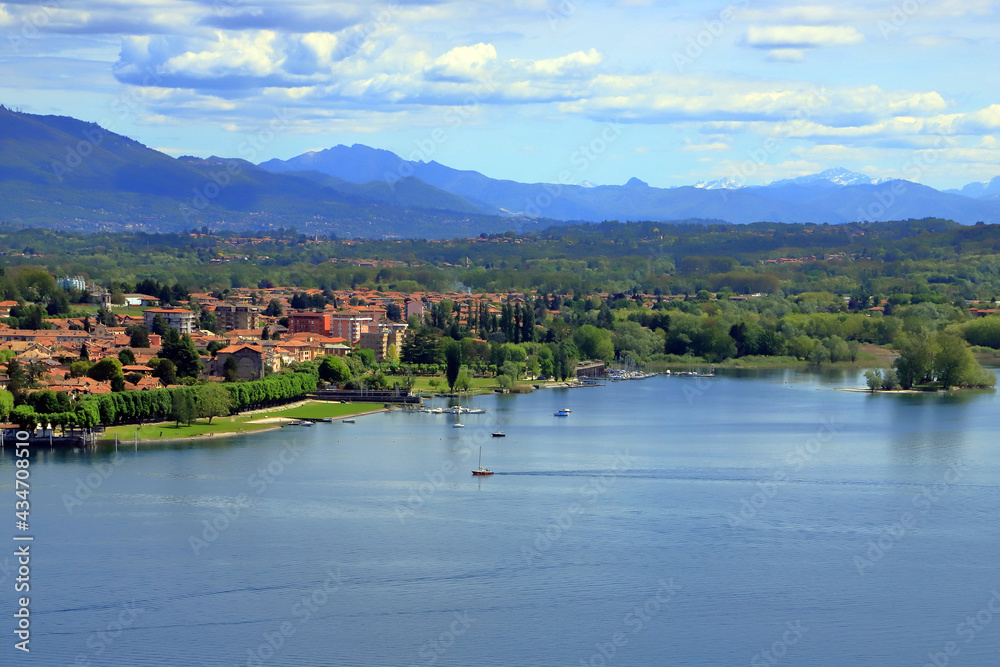 ANGERA SUL LAGO MAGGIORE