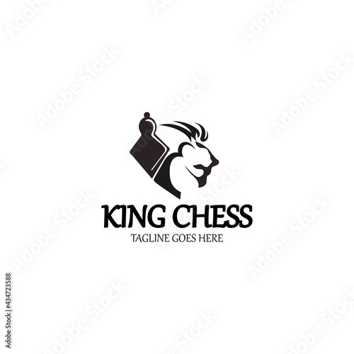 King chess logo design template. Vector illustration