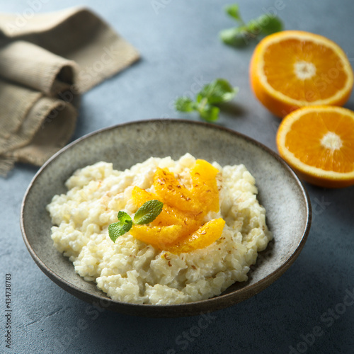 Sweet risotto with orange and mint