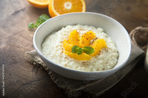 Sweet risotto with orange and mint