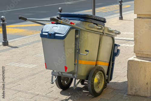 Street Cleaner Cart © markobe