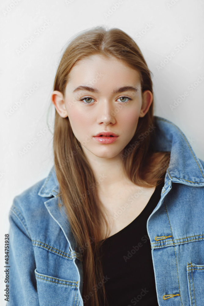 portrait of a beautiful girl glamorous girl portrait of a beautiful girl glamorous girl