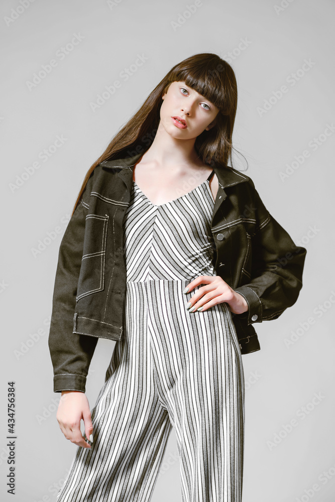 portrait of a beautiful girl glamorous girl portrait of a beautiful girl glamorous girl