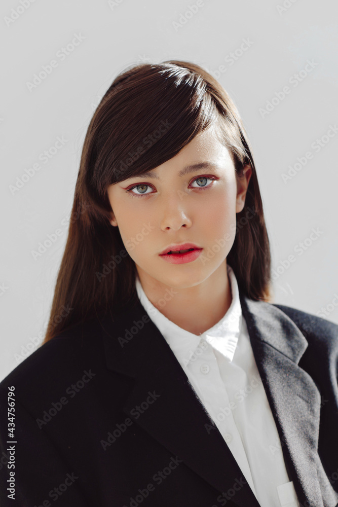 portrait of a beautiful girl glamorous girl portrait of a beautiful girl glamorous girl