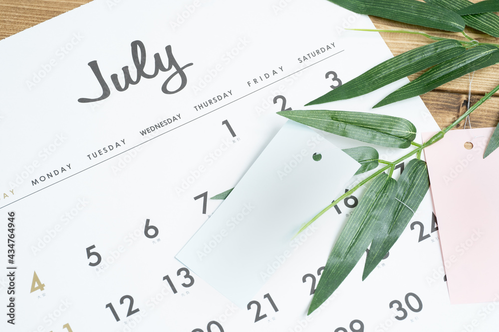 7月のカレンダーと七夕飾り Stock Photo Adobe Stock 7月のカレンダーと七夕飾り Stock Photo Adobe Stock