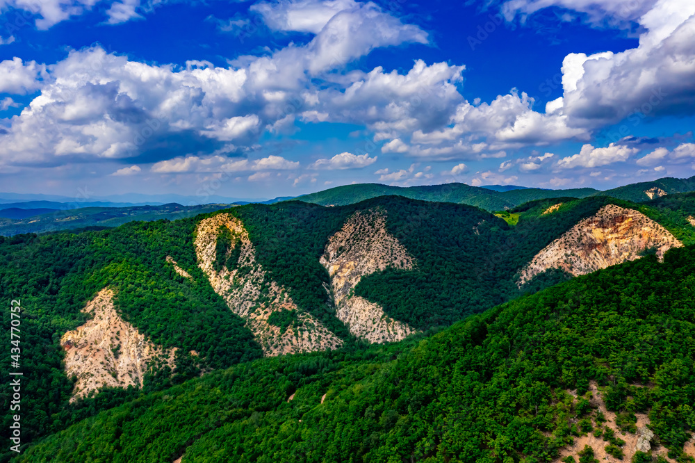 Đavolja Varoš | Natürliche Attraktion in Serbien aus der Luft | Luftbilder Đavolja Varoš