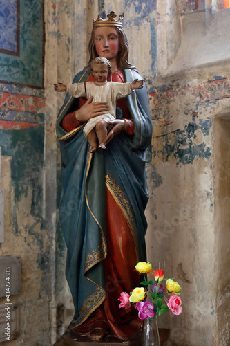 Notre Dame basilica, Alencon, Orne. Virgin and child.