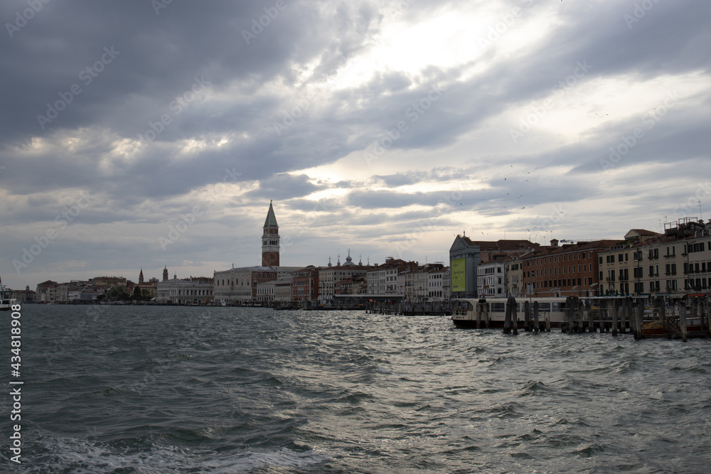 Vista di Venezia da piazza san Marco