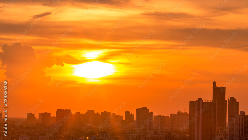 The high angle background of the city view with the secret light of the evening, blurring of night lights, showing the distribution of condominiums, dense homes in the capital community The high angle background of the city view with the secret light of the evening, blurring of night lights, showing the distribution of condominiums, dense homes in the capital community