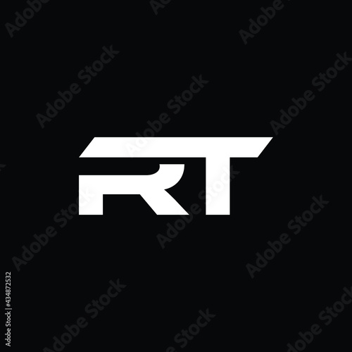 rt letter logo design