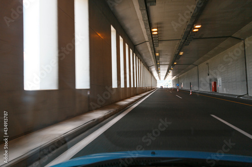 Schnellstrasse Tunnel