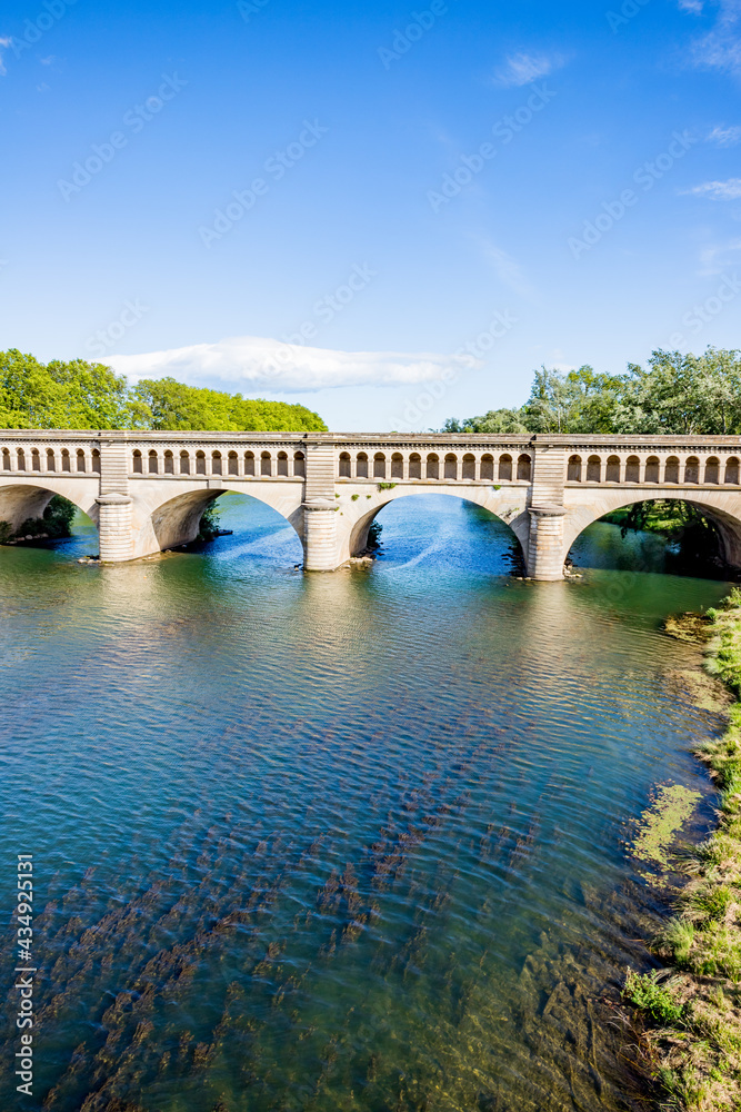 Naklejka premium Le Pont-Canal de l'Orb à Bézier