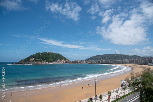 vista de la playa de la concha de San Sebastian, Pais vasco. 