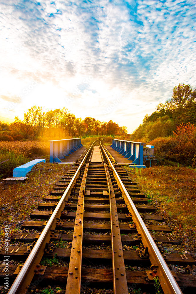 Obraz premium railway in the mountains