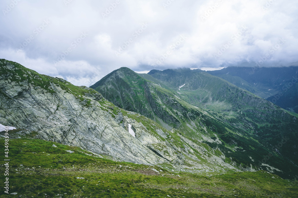 Fagarasi mountains - Lespezi trail Fagarasi mountains - Lespezi trail
