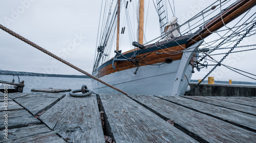 Segelboot, Holzdielen, Steg, Mariehamn, Aland Island