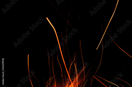 火の粉 sparks