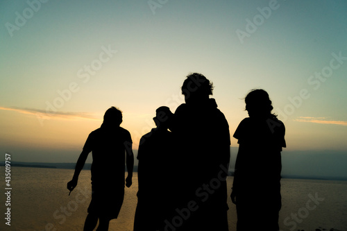Fotografía 仲間〜FRIENDS〜