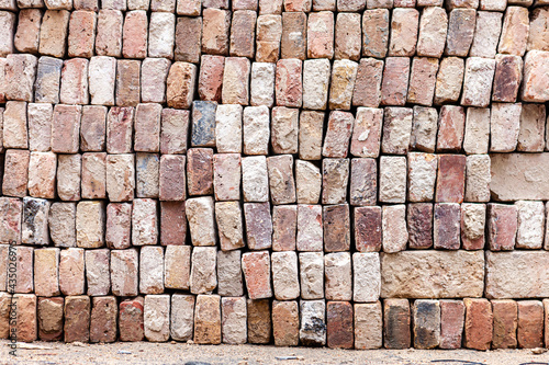 Stapel von Ziegelsteinen