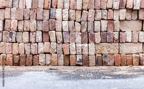 Stapel von Ziegelsteinen
