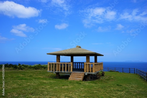 Beautiful blue ocean view from Unaji-no-sachi observation deck in Zamami island, Okinawa, Japan - 沖縄 座間味島 女瀬の崎展望台  © Eric Akashi