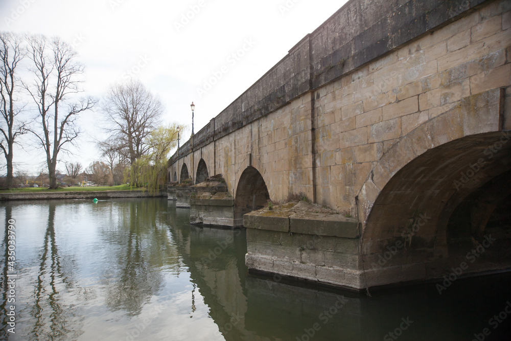 Wallingford Bridge, over the River Thames in Oxfordshire in the UK