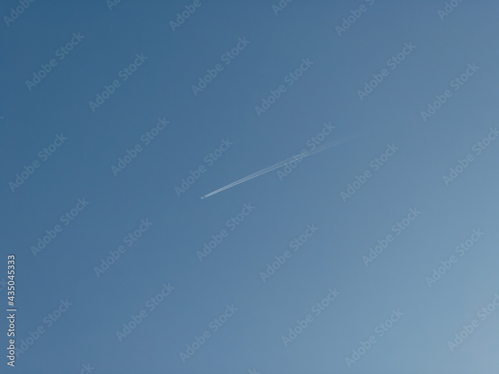 minimal blue light high cloudy fresh air gradient minimal blue light high cloudy fresh air gradient