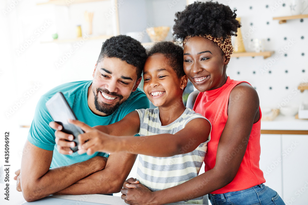 family selfie photo mother father daughter mobile phone camera child daughter girl together happy smart family selfie photo mother father daughter mobile phone camera child daughter girl together happy smart