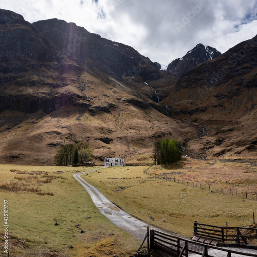 achnambeithach cottage glencoe photo