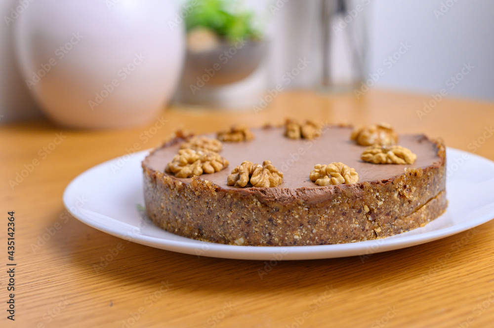 Vegan nut cake. Lime and Chocolate Cashew Tart Vegan nut cake. Lime and Chocolate Cashew Tart