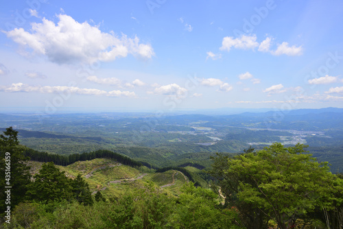 三重県 青山高原からの眺め（2021年5月 春）