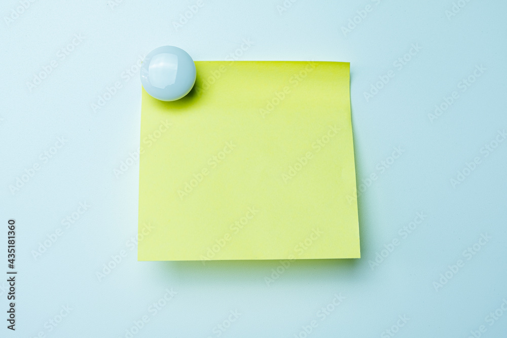Yellow Postit „Yes you can!“ / handwritten, vector, isolated Stock Vector