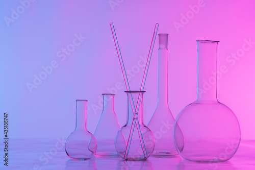 Glass chemical dishes on a ...