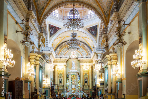 Interior of historical landmark Basilica Our Lady of Guanajuato in Guanajuato City, Mexico.