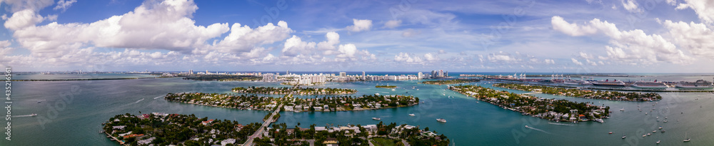 Aerial photo Miami Beach bayfront scene