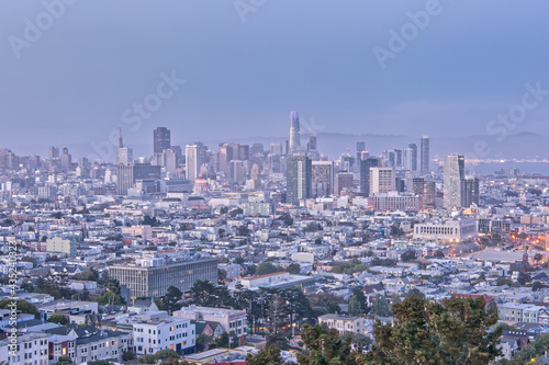 San Francisco Skyline During Blue Hour © Hanyun
