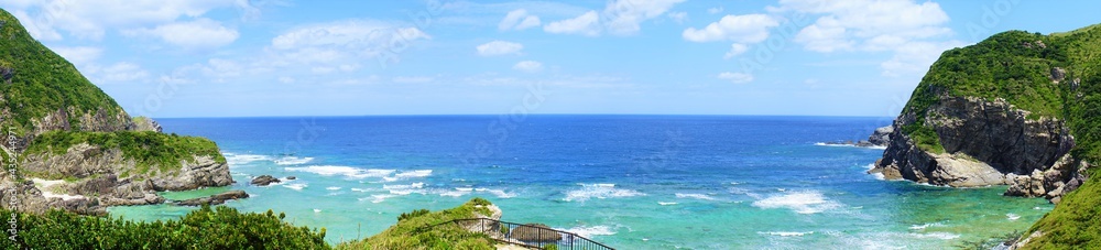Chishi observation deck in Zamami island, Okinawa, Japan. Panoramic view - 日本 沖縄 座間味島 チシ展望台 パノラマ