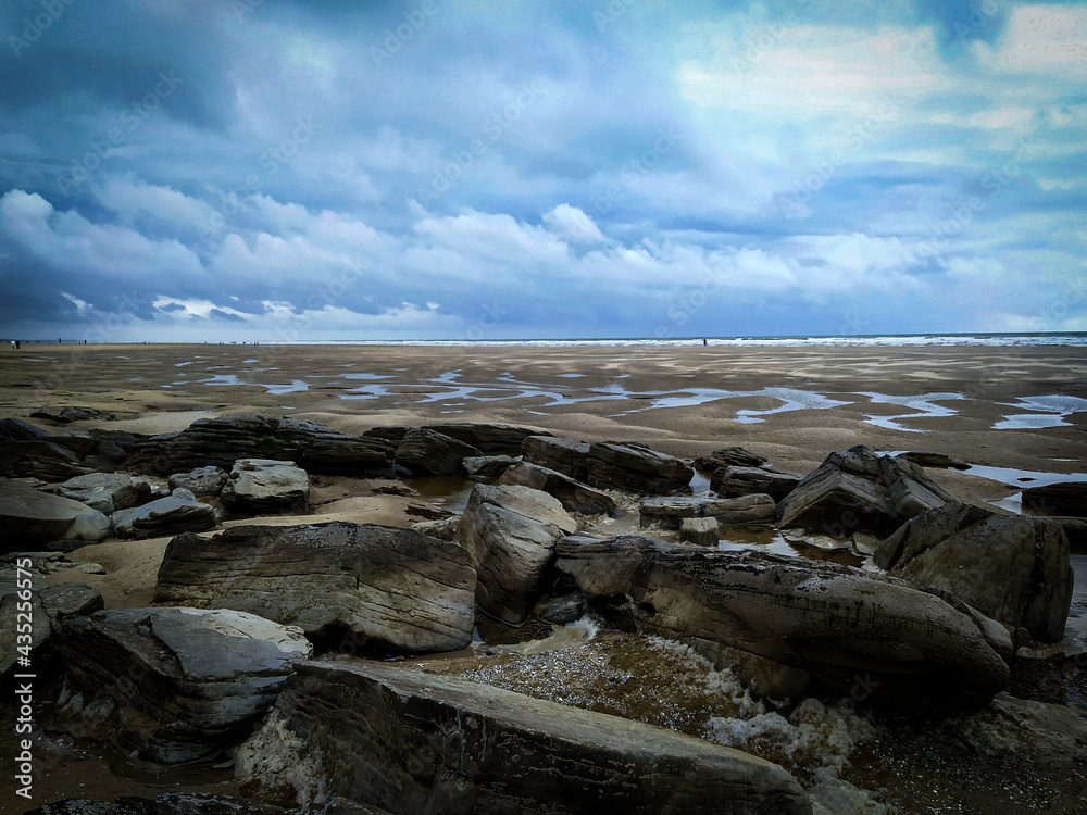 plage de nord de la france (Equihen) après un orage plage de nord de la france (Equihen) après un orage