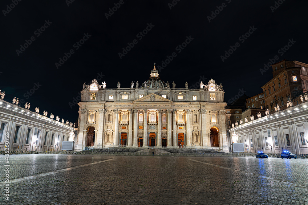basilica saint peter night rome italy vatican city